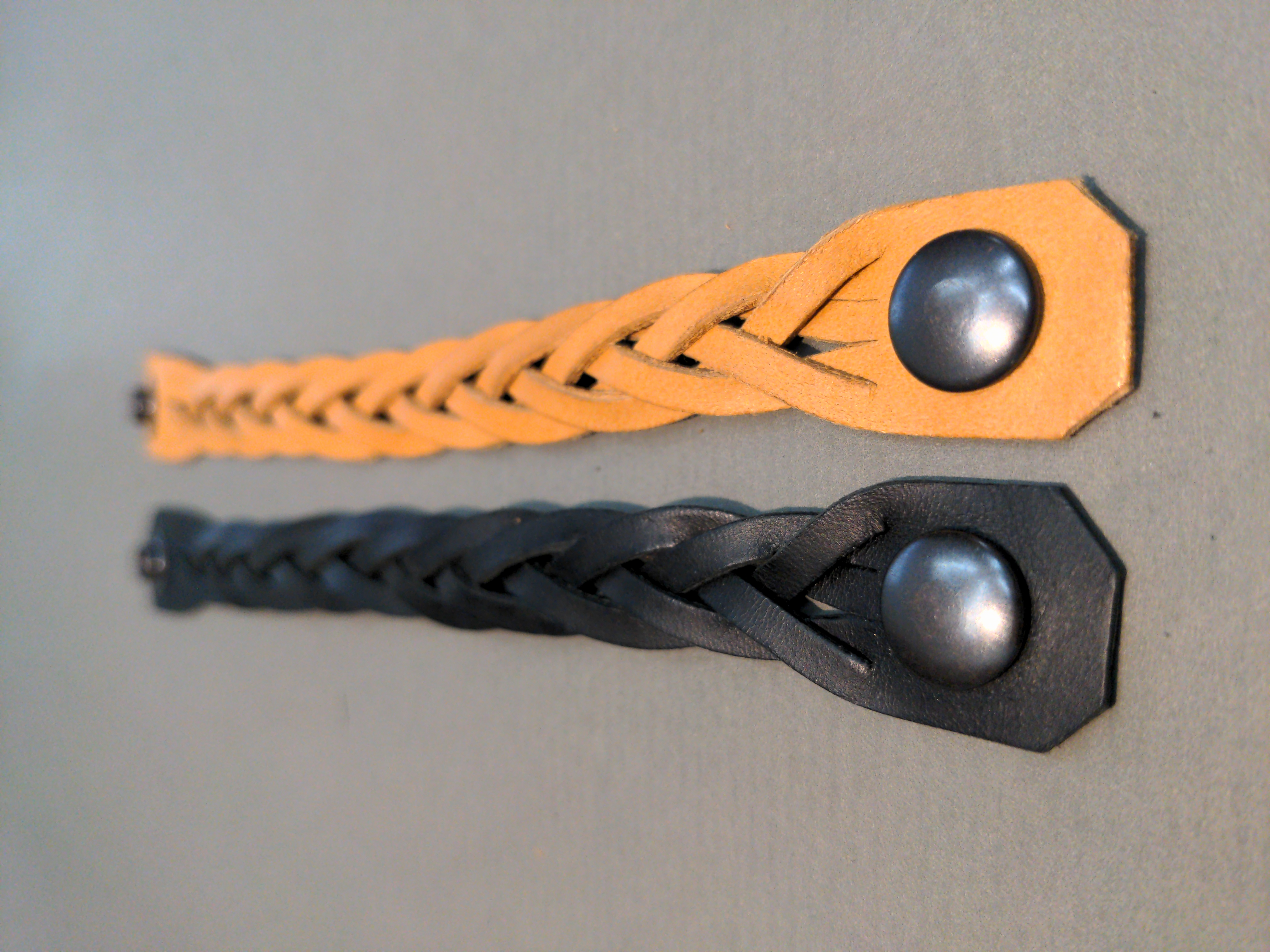 Bracelets tressés 5 brins