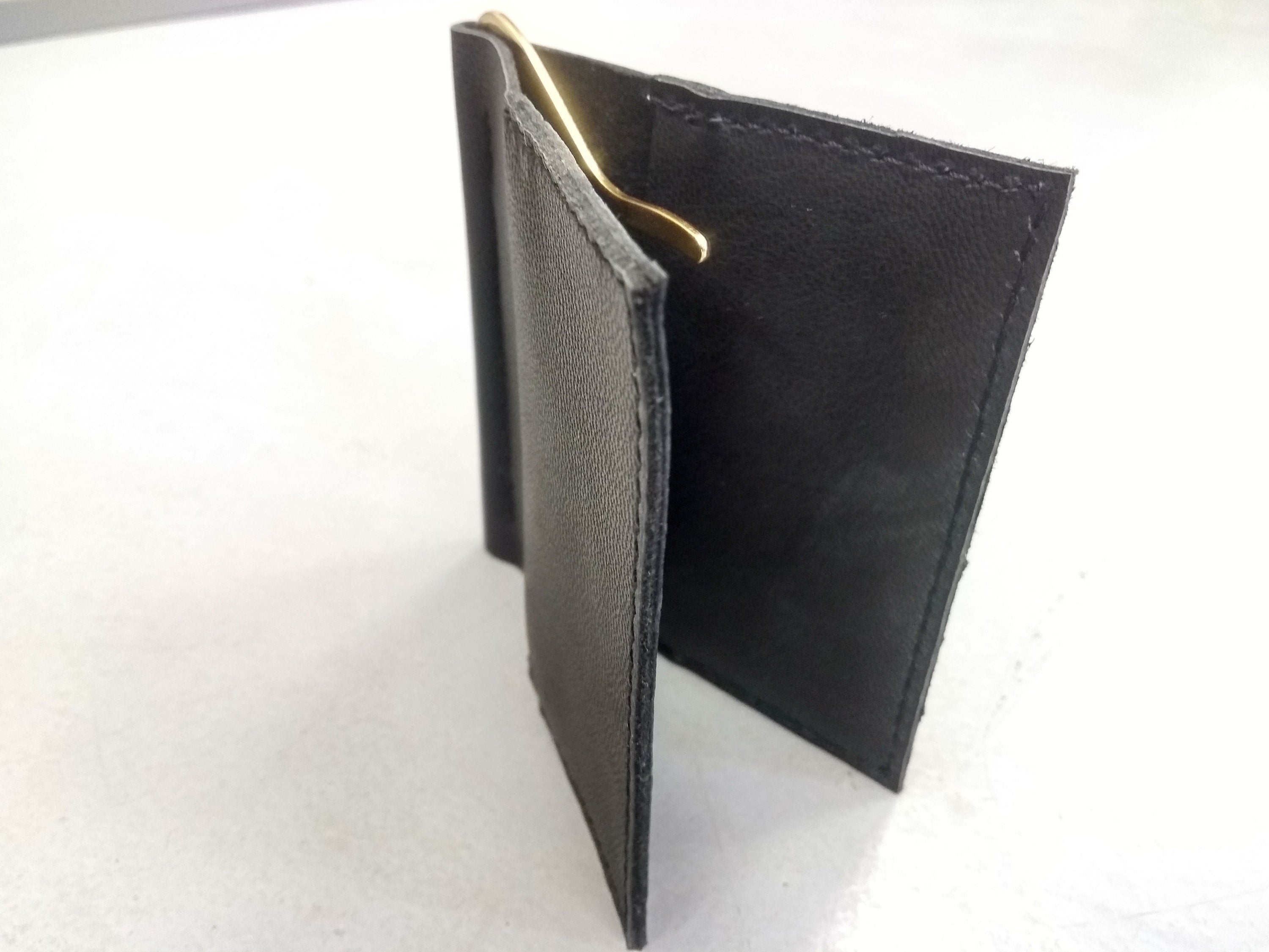 Pince à billets + Cartes bancaires