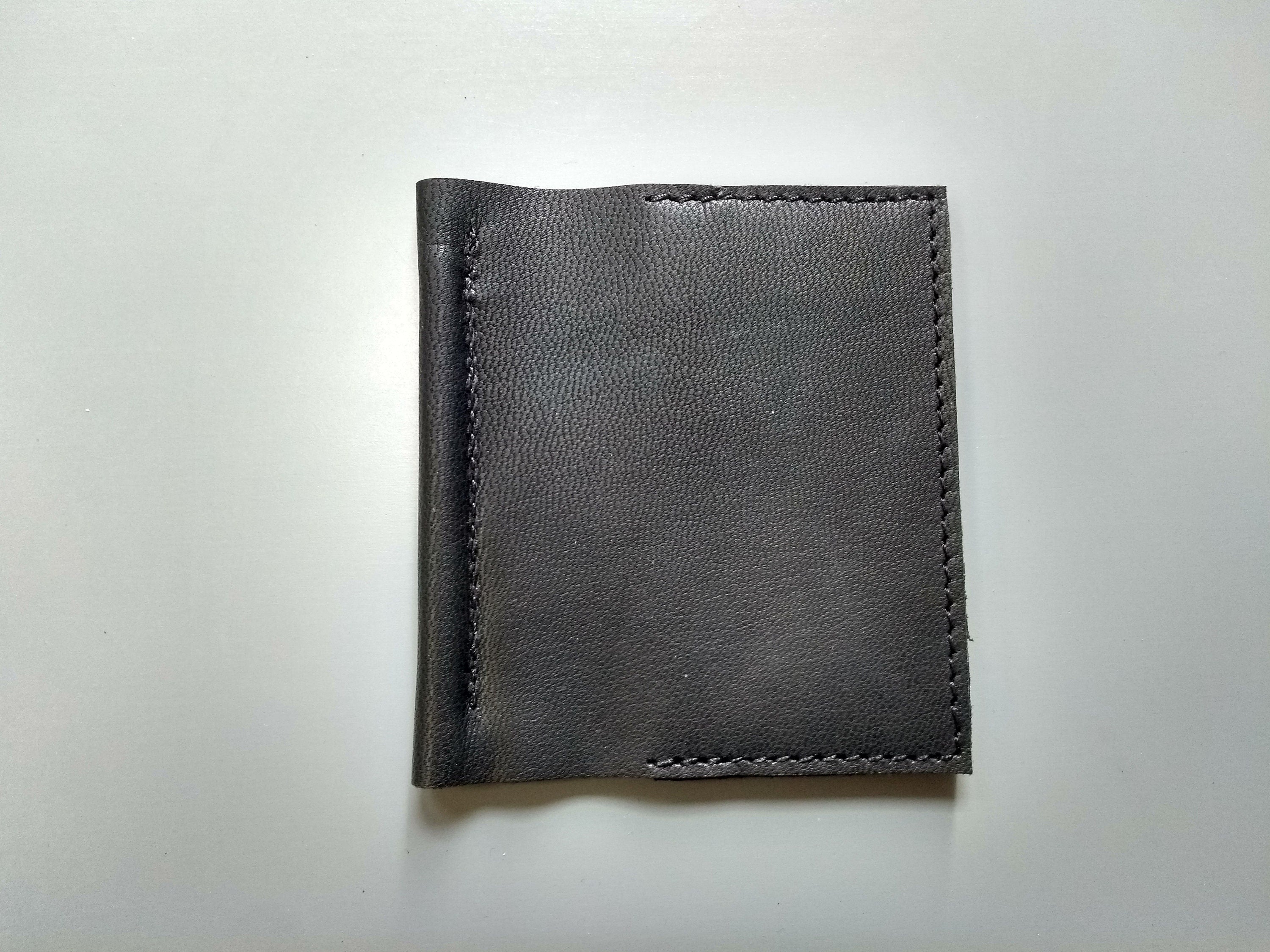 Pince à billets + Cartes bancaires