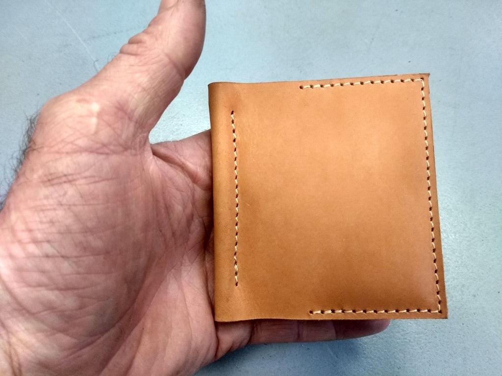 Pince à billets + Cartes bancaires